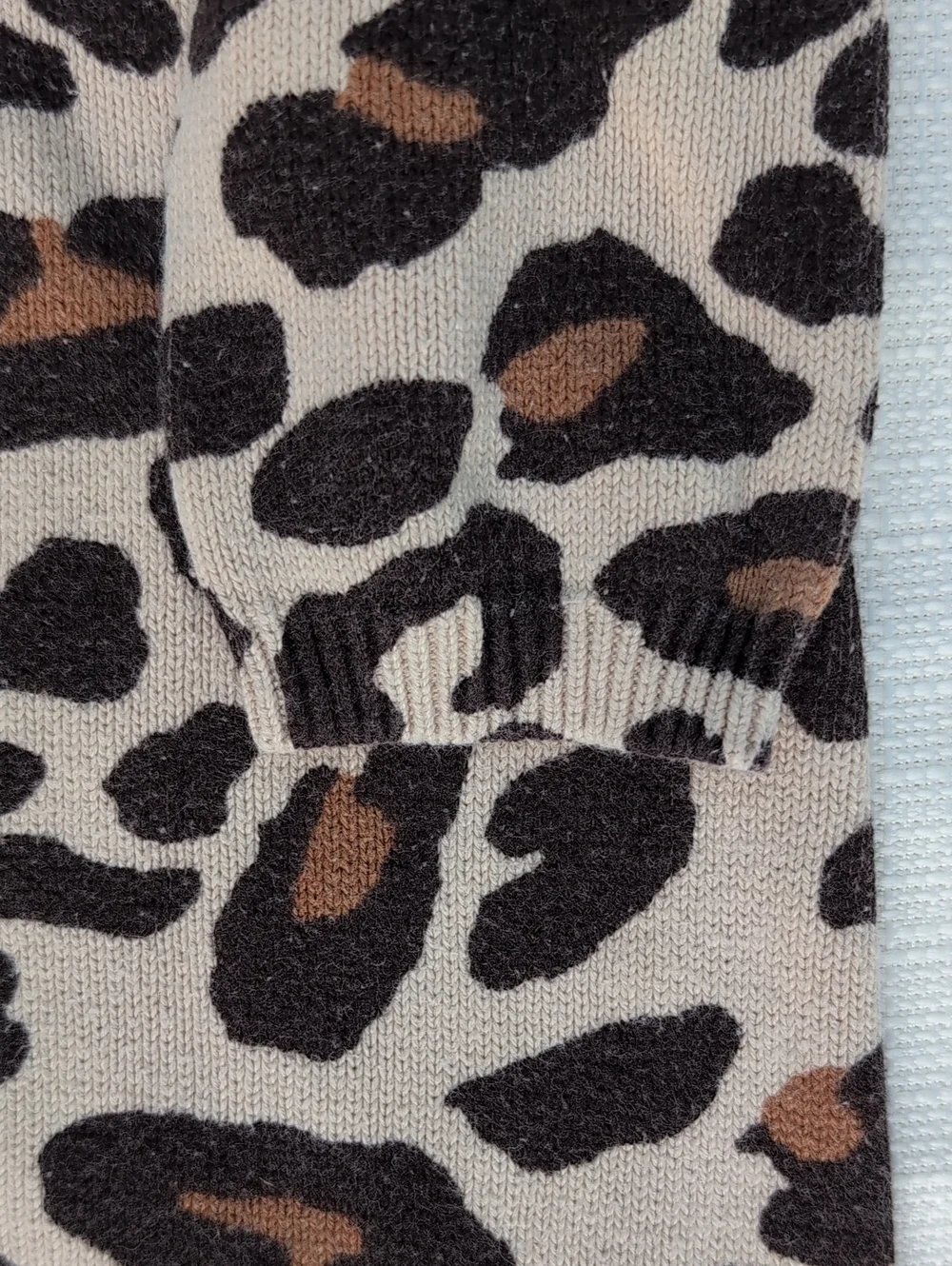 Gymboree knit leopard